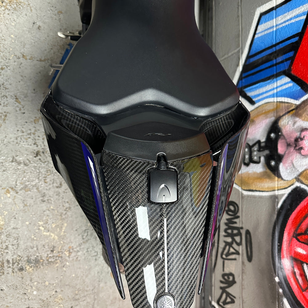 
                      
                        2023 YAMAHA R1M CARBON AKRAPOVIC
                      
                    