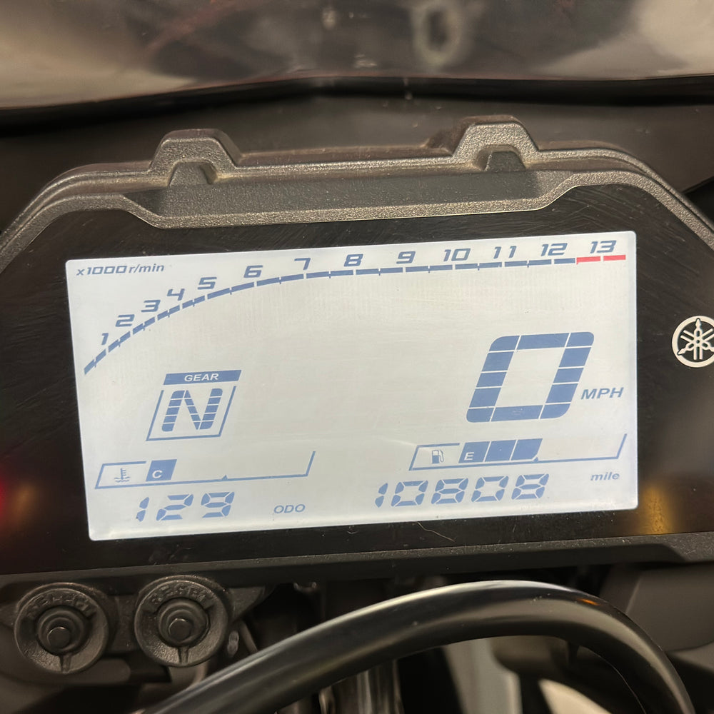 
                      
                        2020 YAMAHA YZFR3 w ABS SC
                      
                    