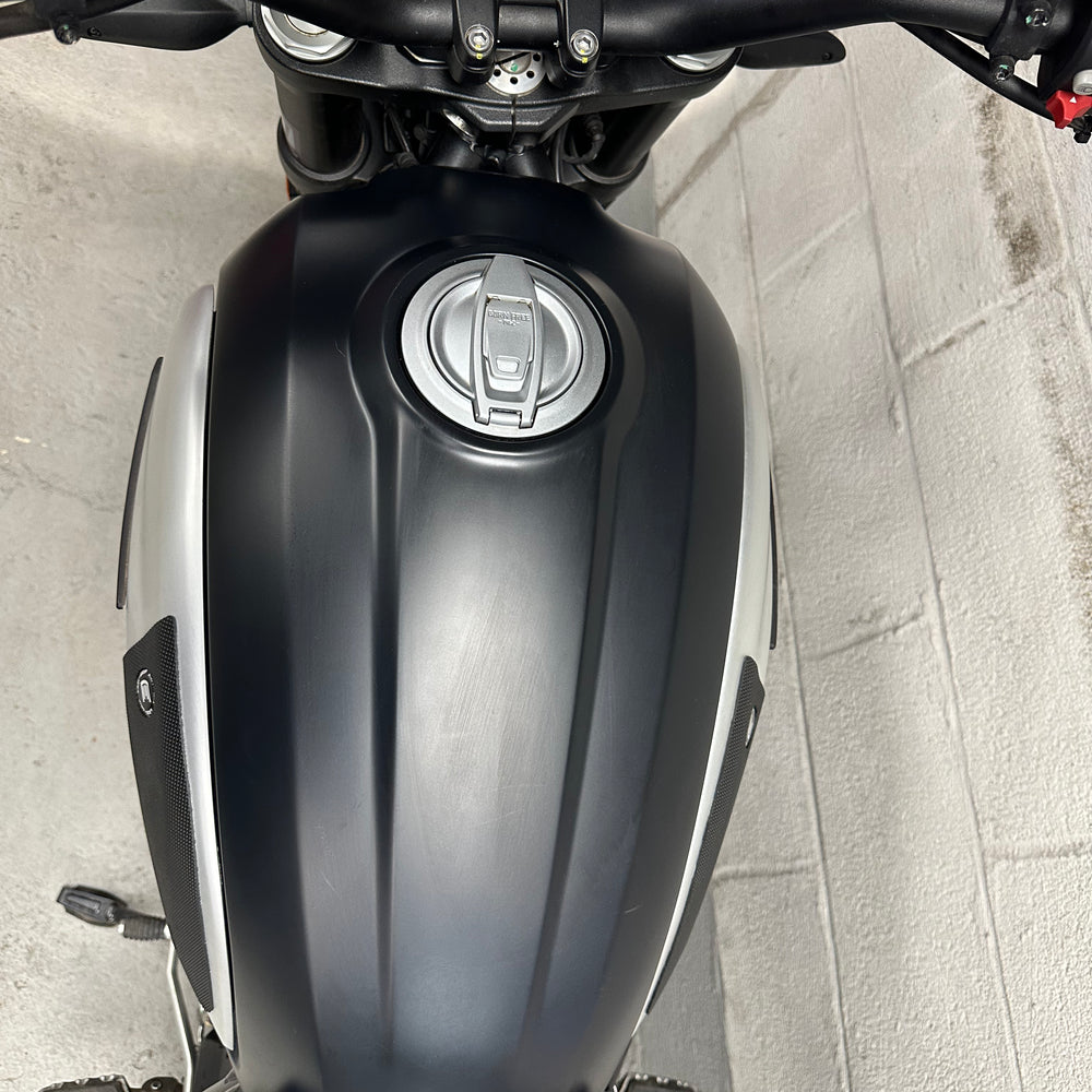 
                      
                        2022 Ducati Scrambler 1100
                      
                    