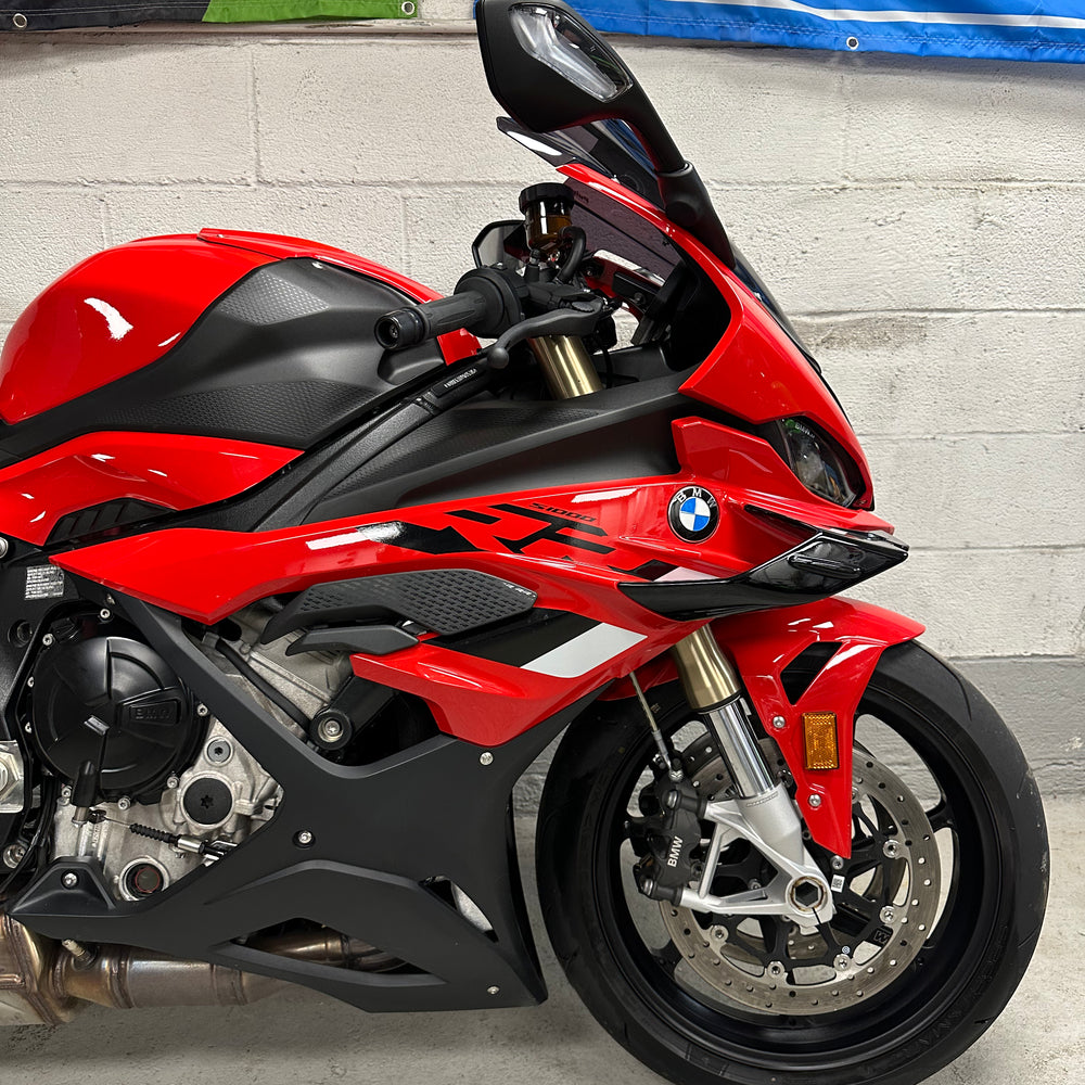 
                      
                        2023 BMW S1000RR PREMIUM FORGED WHEELS Passion Red
                      
                    