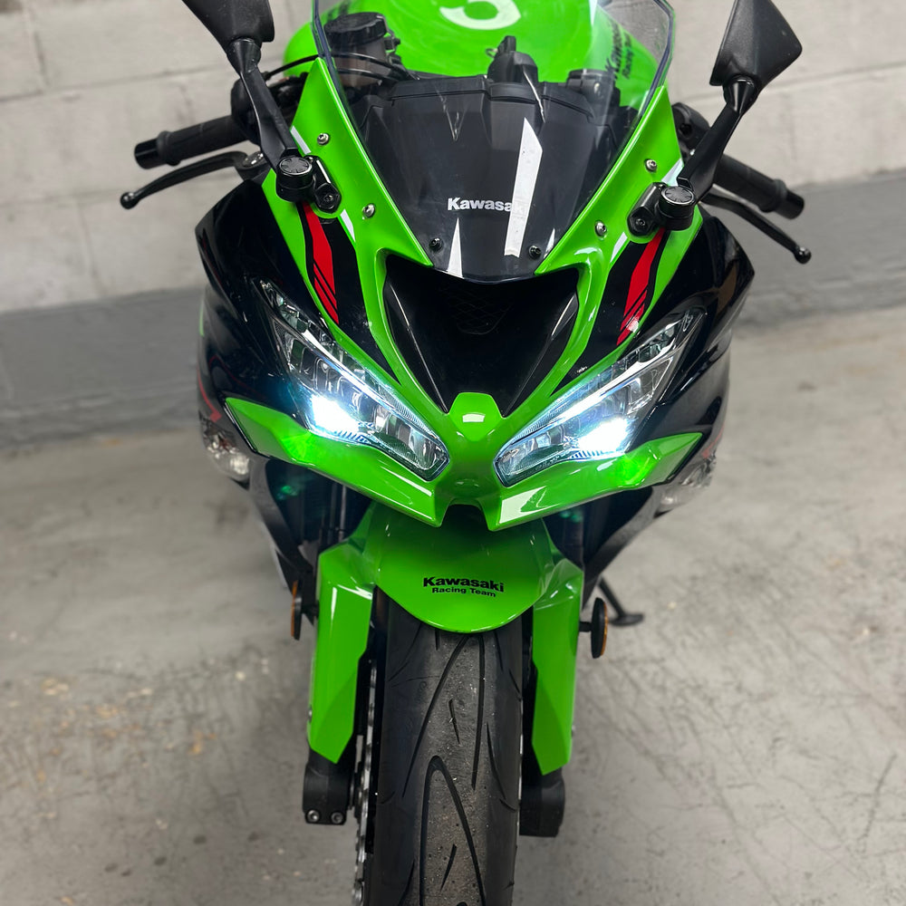 
                      
                        2021 Kawasaki Ninja ZX6R KRT ABS M4
                      
                    