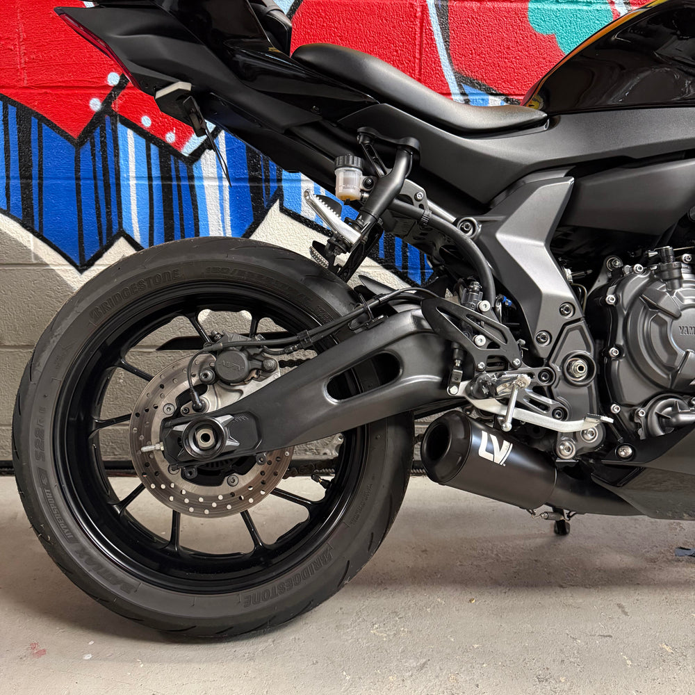 2025 Yamaha R7 in Matte Black Metallic Leo Vince – ASAP MOTO