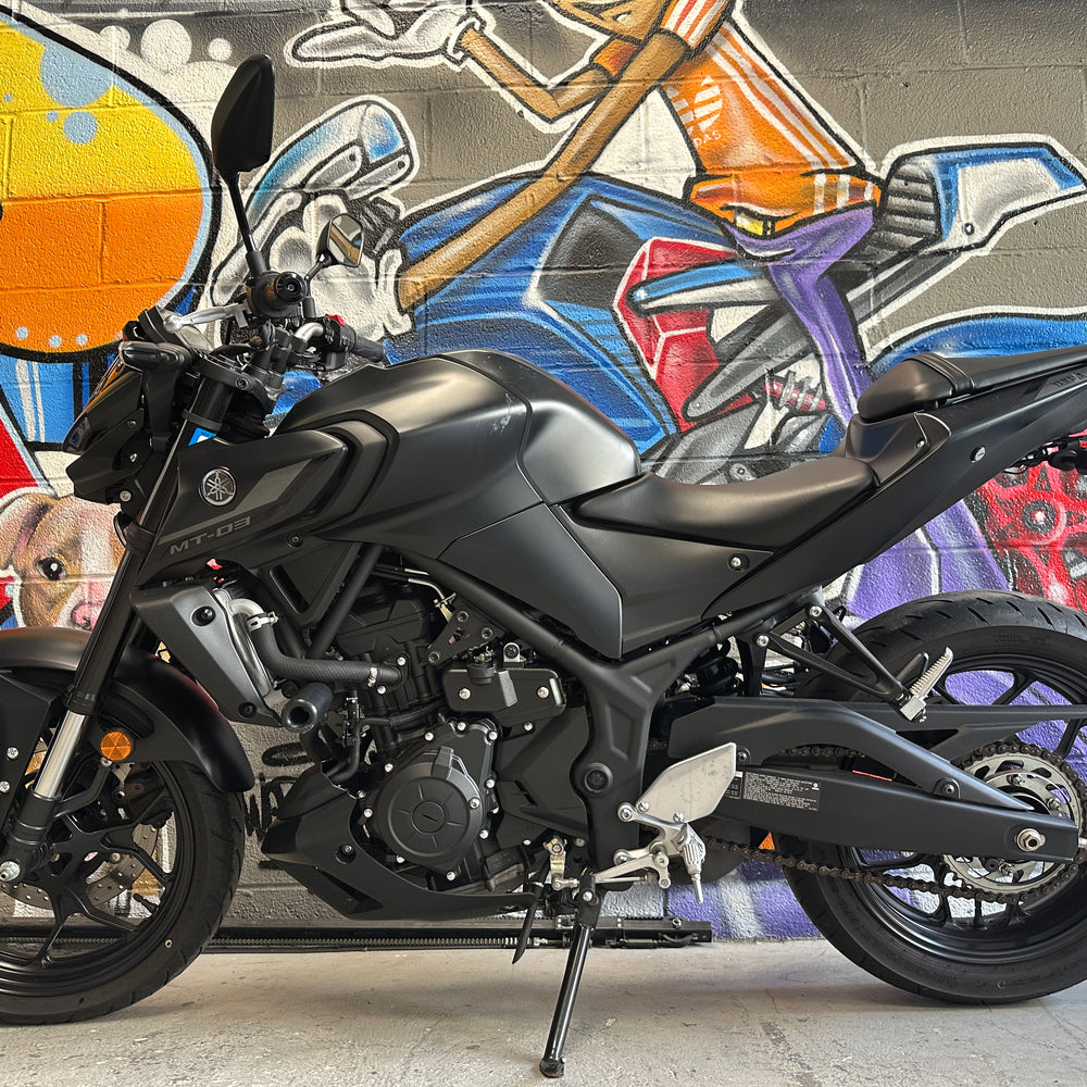 
                      
                        2024 YAMAHA MT03 BLACK
                      
                    