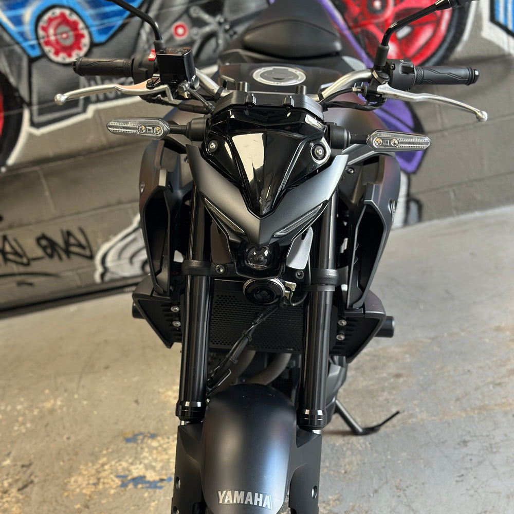 
                      
                        2024 YAMAHA MT03 BLACK
                      
                    