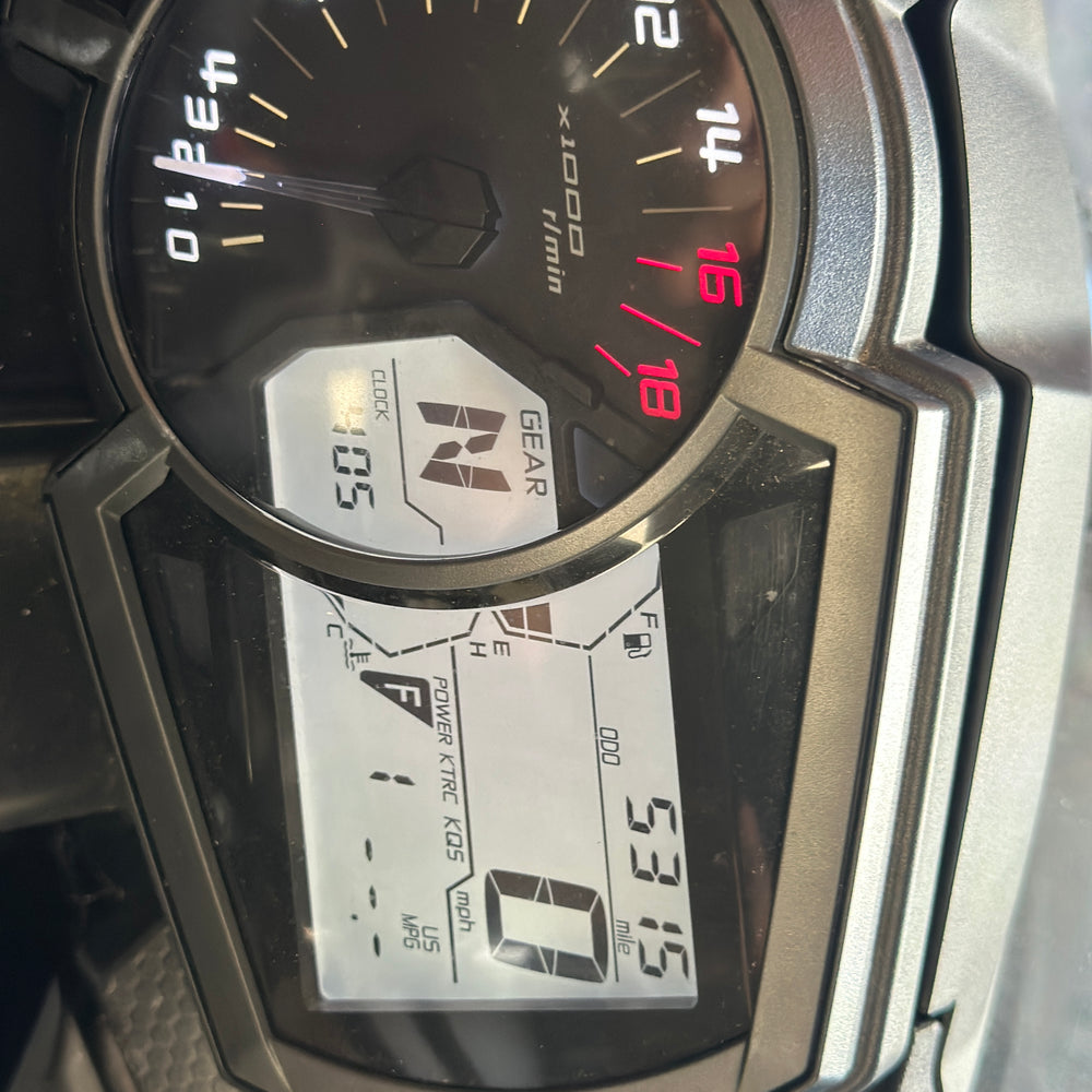 
                      
                        2021 KAWASAKI NINJA ZX6R BLUEBERRY AKRAPOVIC
                      
                    
