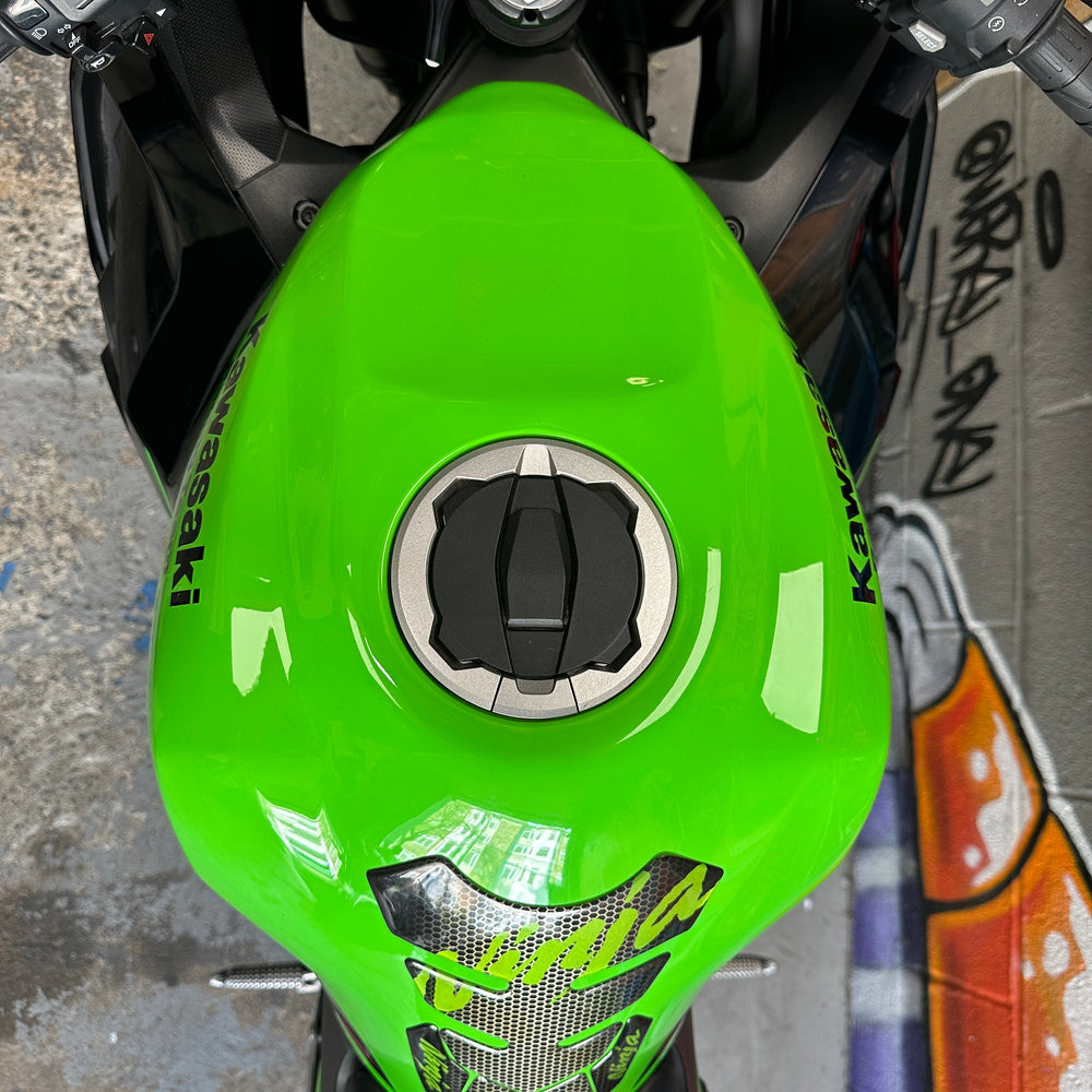 
                      
                        2024 KAWASAKI NINJA ZX4RR KRT
                      
                    