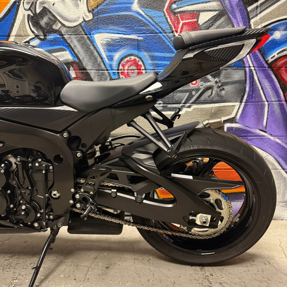 
                      
                        2020 SUZUKI GSXR 600 Black on Black
                      
                    