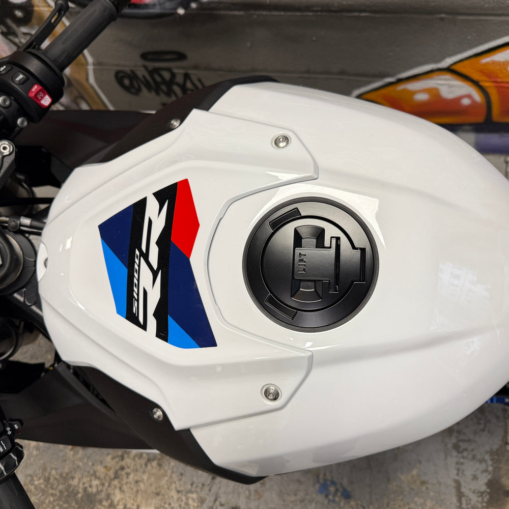 
                      
                        2023 BMW S1000RR M PACKAGE
                      
                    