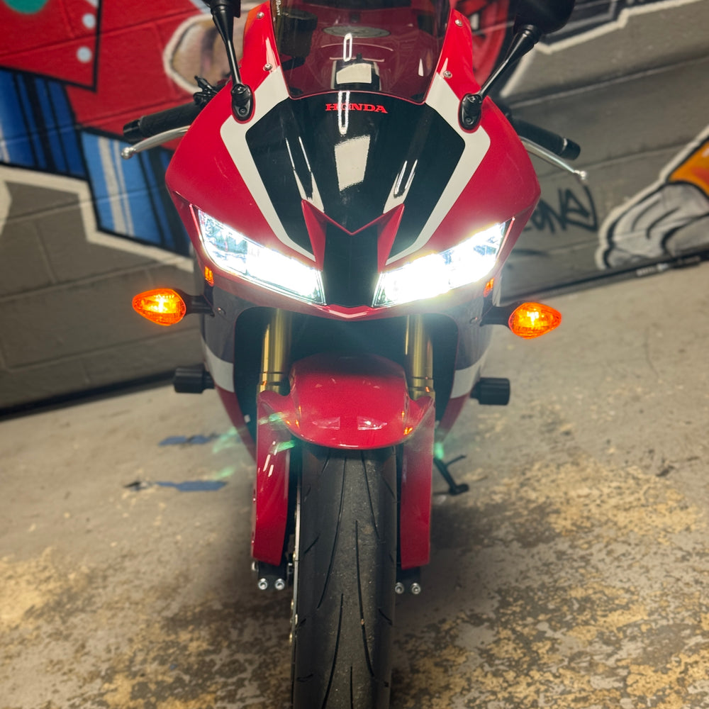 
                      
                        2021 HONDA CBR 600RR TRI COLOR
                      
                    