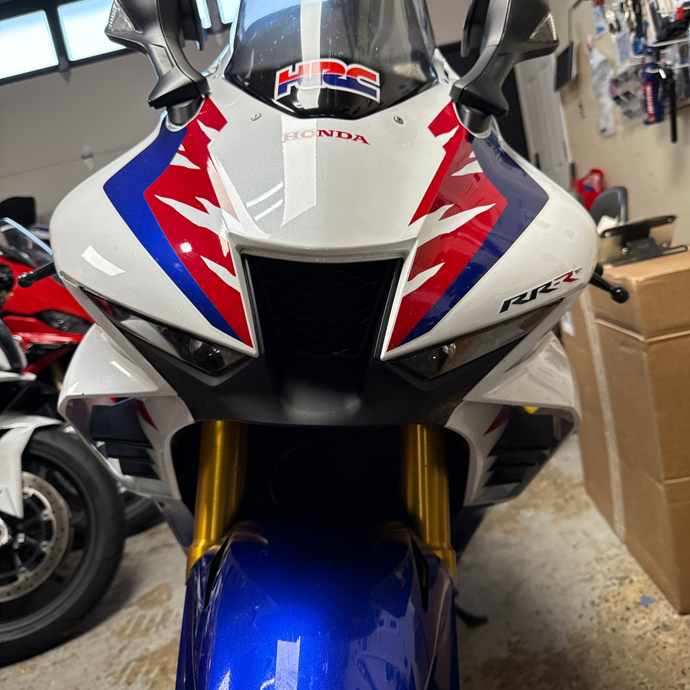 
                      
                        2023 HONDA CBR 1000RR-R FIREBLADE 30th Anniversary Edition
                      
                    