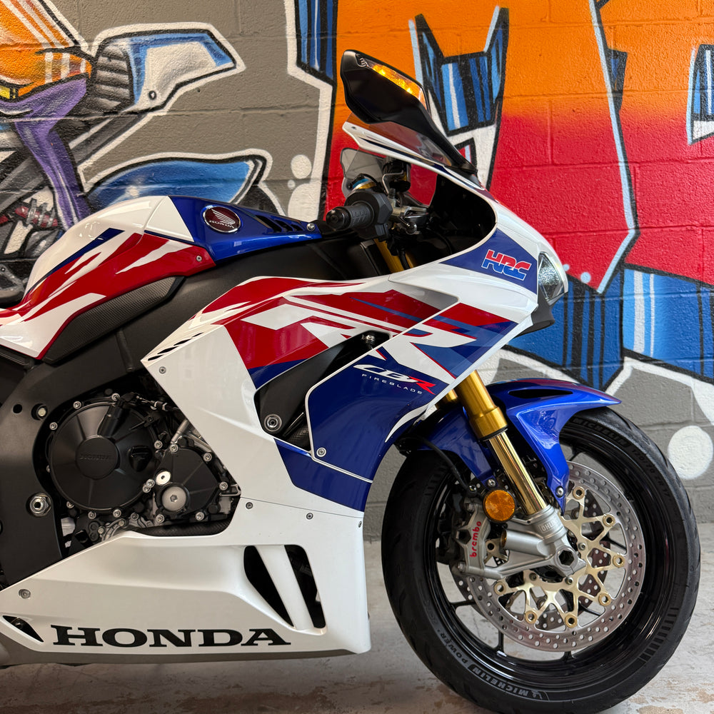 
                      
                        2023 HONDA CBR 1000RR-R FIREBLADE 30th Anniversary Edition
                      
                    