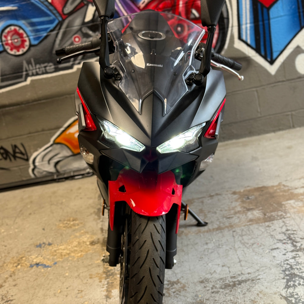 
                      
                        2024 KAWASAKI NINJA 500 ABS RED/BLK
                      
                    