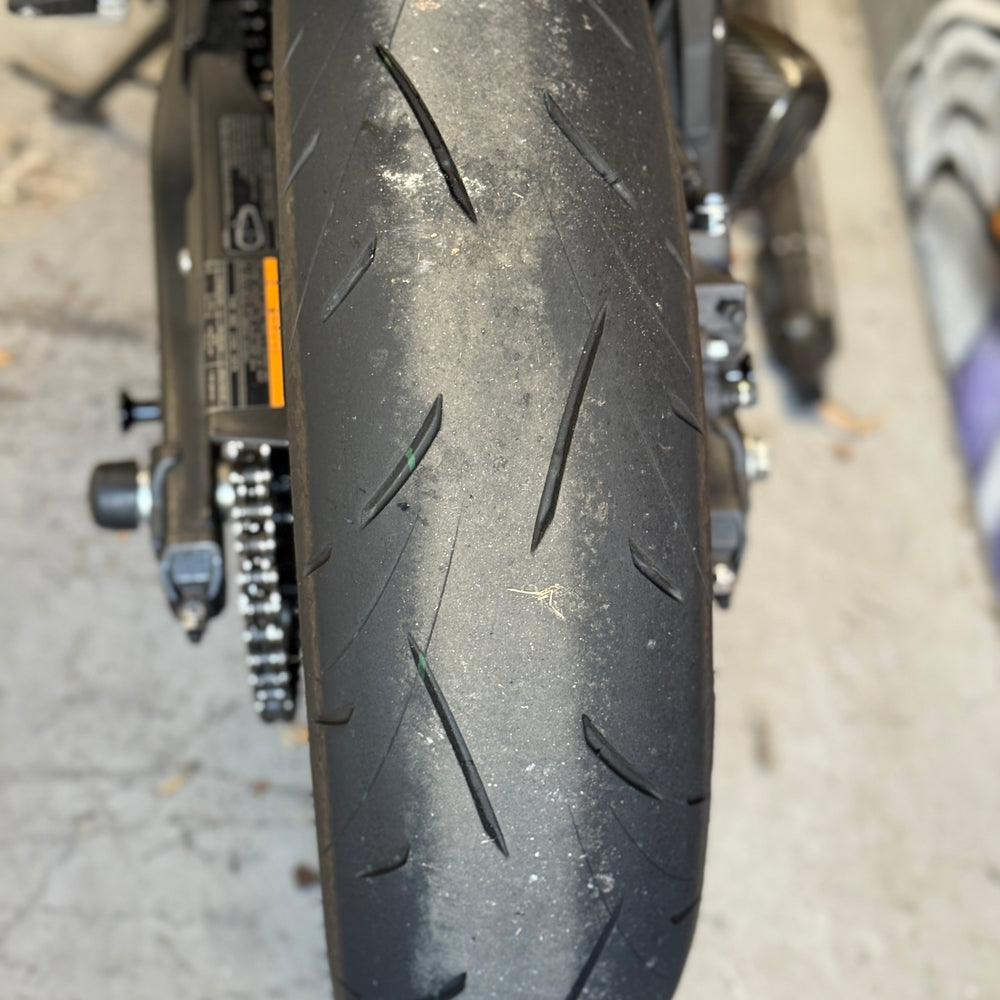 
                      
                        2024 KAWASAKI NINJA 650 NON ABS YOSHIMURA
                      
                    