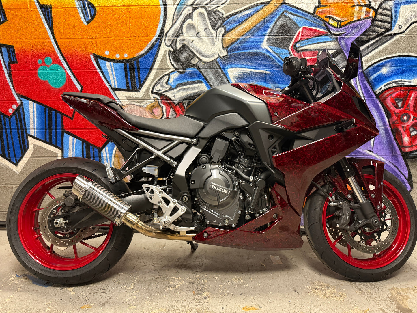 2024 SUZUKI GSX8R Dekelvic