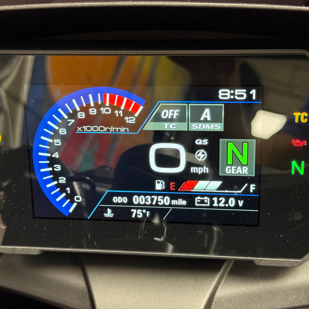 
                      
                        2024 SUZUKI GSX8R Dekelvic
                      
                    