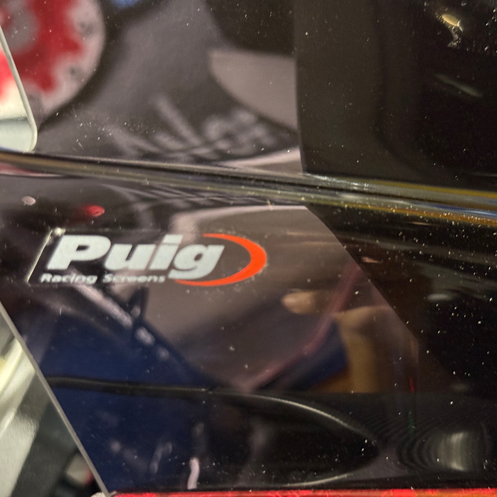 
                      
                        2024 SUZUKI GSX8R Dekelvic
                      
                    