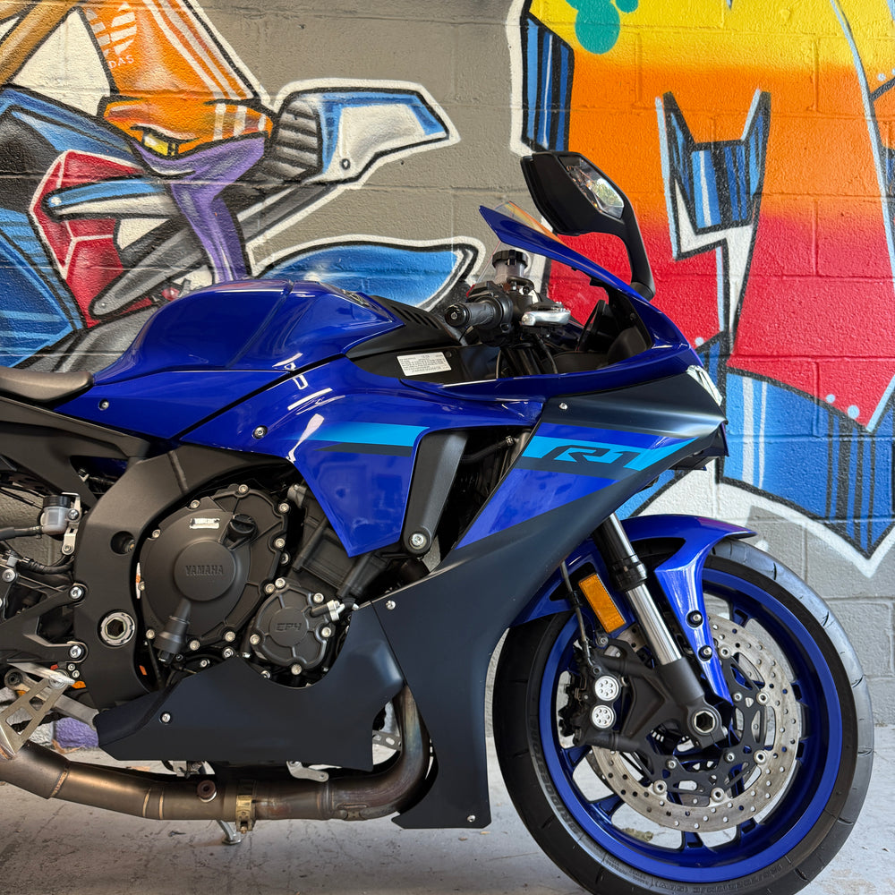 
                      
                        2024 Yamaha YZF R1 Yamaha Blue
                      
                    
