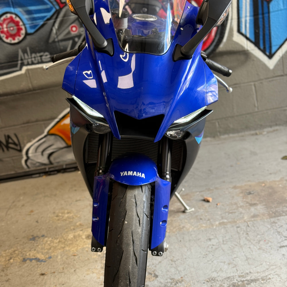 
                      
                        2024 Yamaha YZF R1 Yamaha Blue
                      
                    