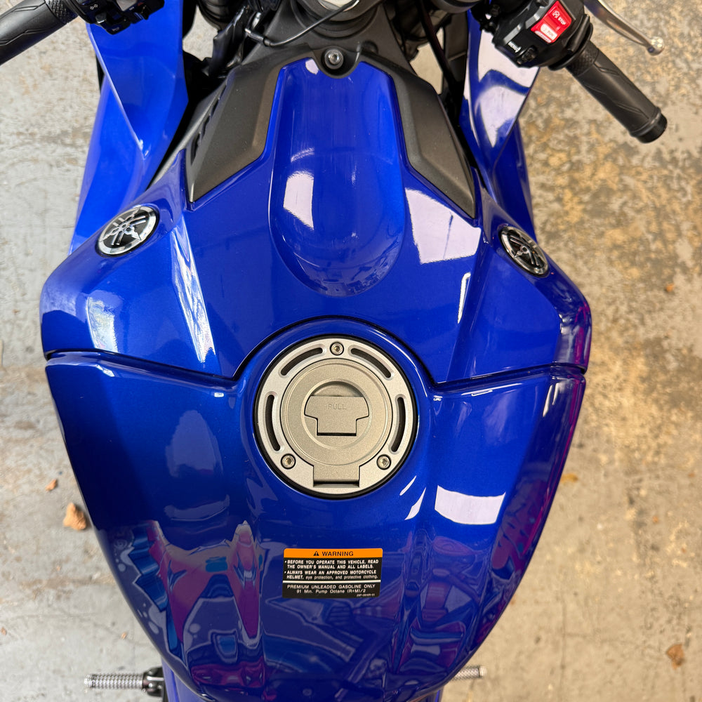 
                      
                        2024 Yamaha YZF R1 Yamaha Blue
                      
                    