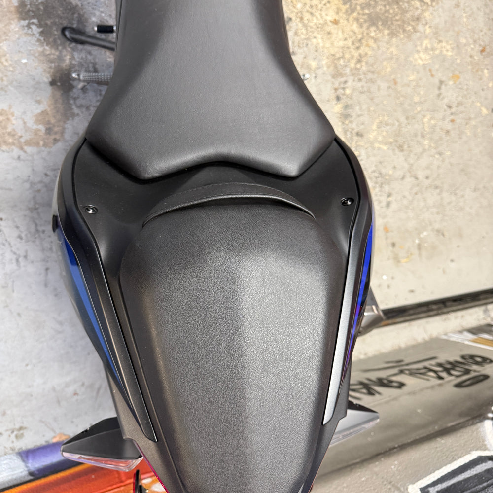 
                      
                        2025 Kawasaki Ninja 500 ABS
                      
                    