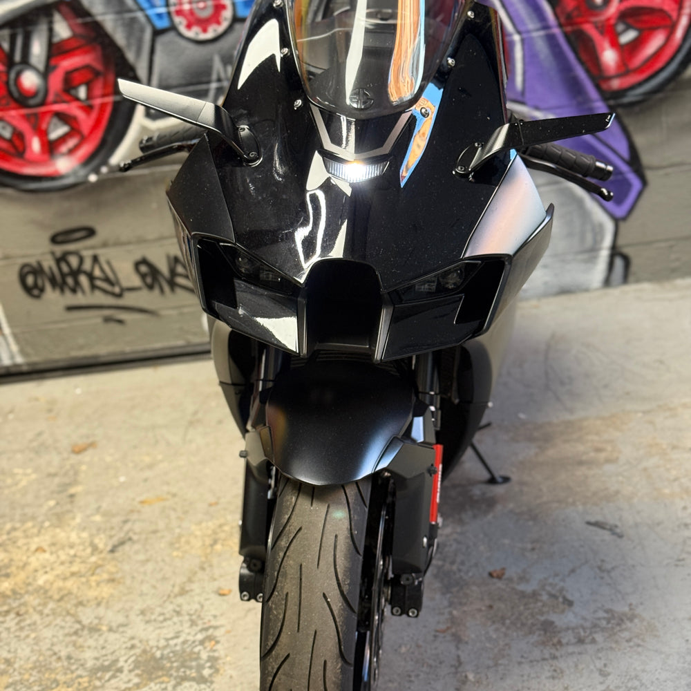 
                      
                        2024 Kawasaki Ninja ZX10R ABS M4
                      
                    