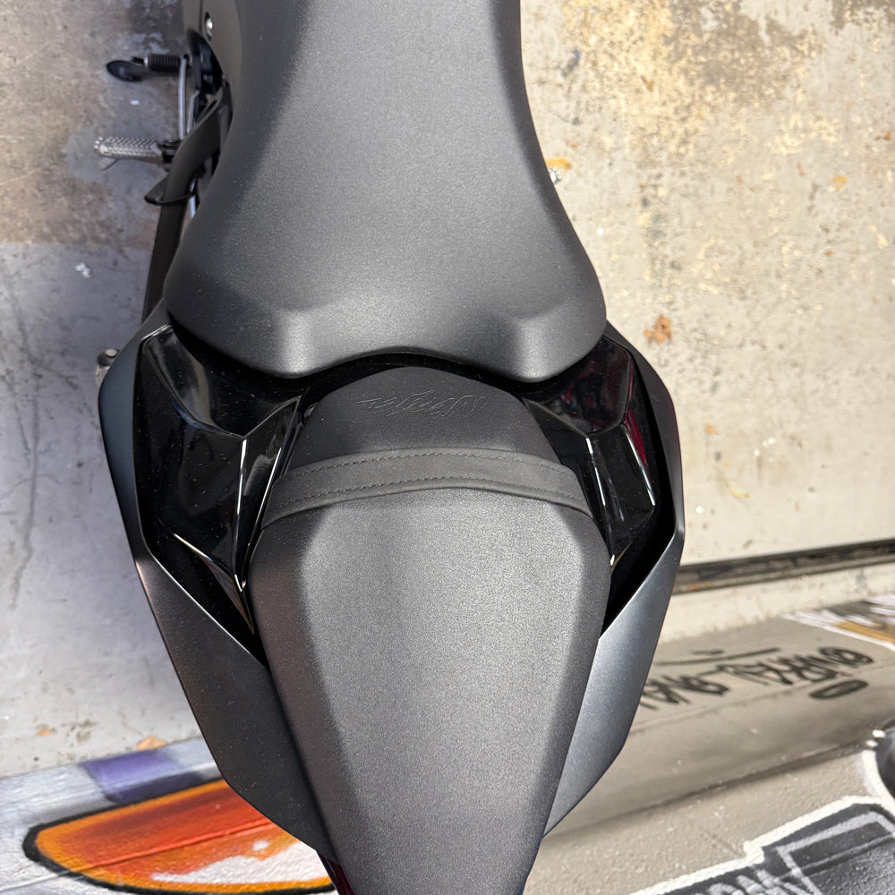 
                      
                        2024 Kawasaki Ninja ZX10R ABS M4
                      
                    