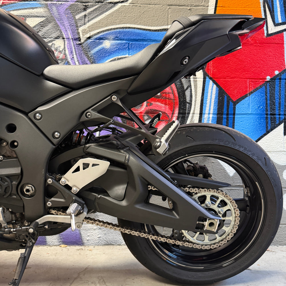 
                      
                        2024 Kawasaki Ninja ZX10R ABS M4
                      
                    