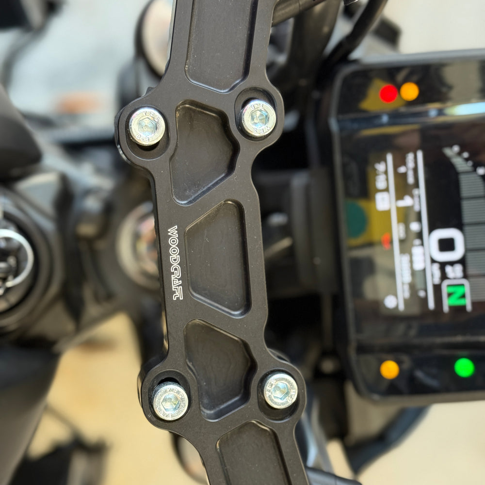 
                      
                        2023 Yamaha MT09 Black Widow
                      
                    