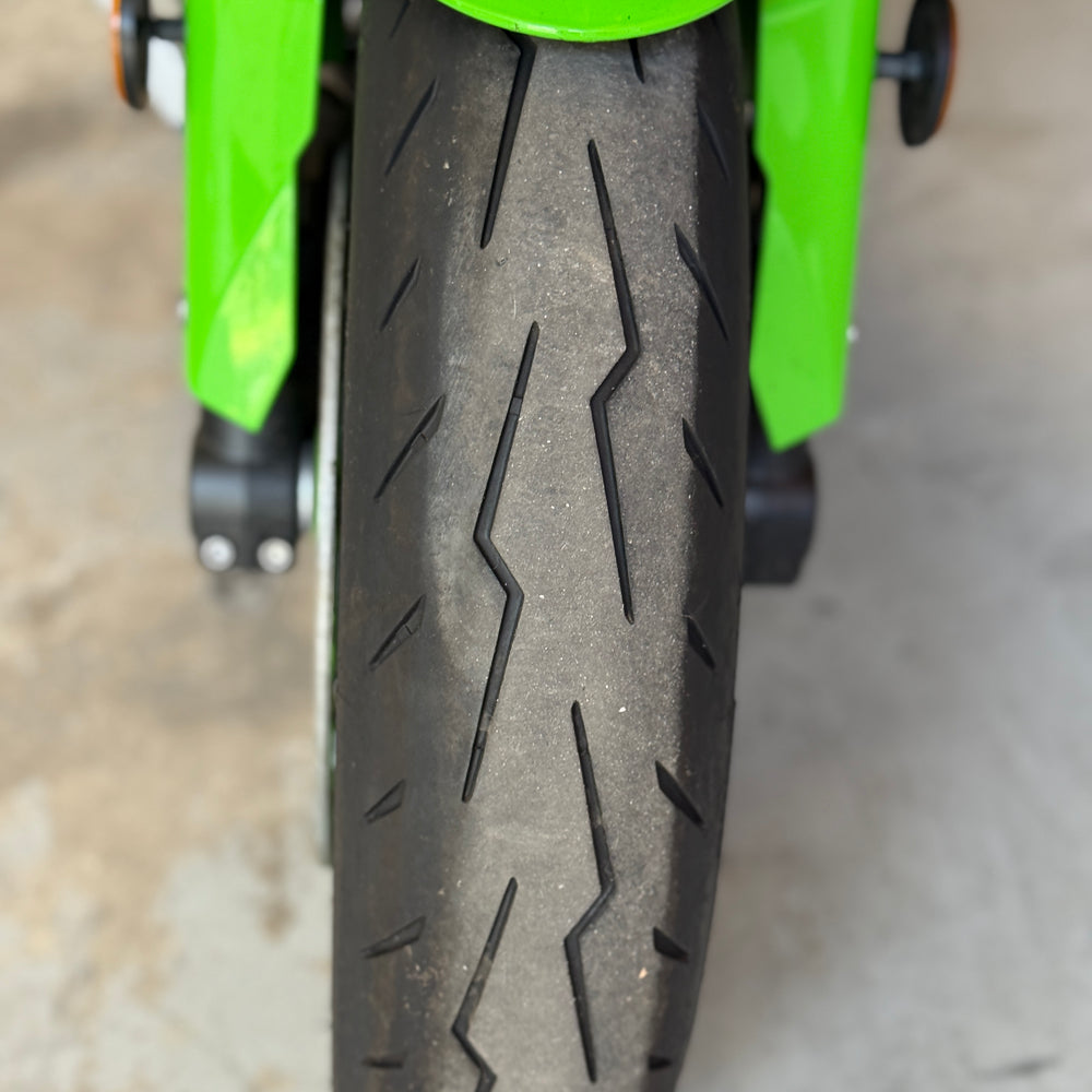 
                      
                        2024 Kawasaki Ninja ZX6R 40th Anniversary Ed
                      
                    