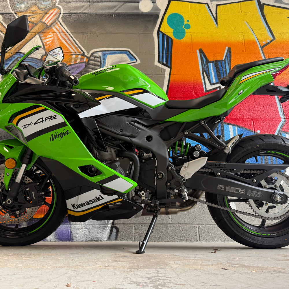 
                      
                        2025 Kawasaki Ninja ZX4RR KRT Coffman
                      
                    