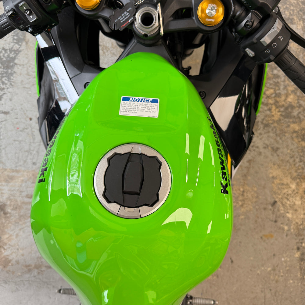 
                      
                        2025 Kawasaki Ninja ZX4RR KRT Coffman
                      
                    