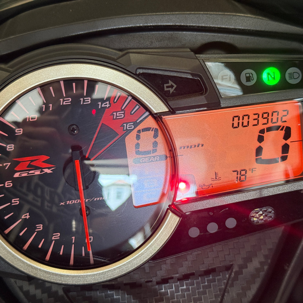 
                      
                        2021 Suzuki GSXR 750 M4
                      
                    